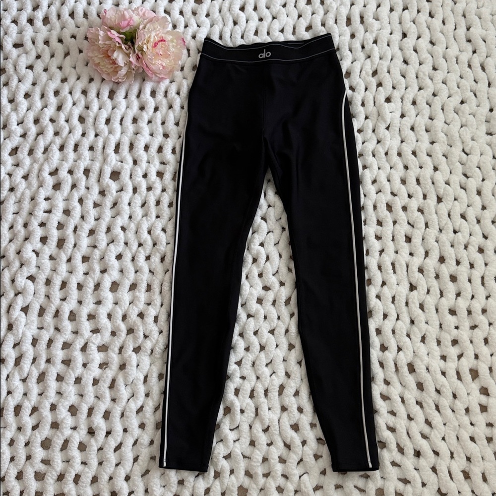 Alo Airlift High Waist Leggings Black M
